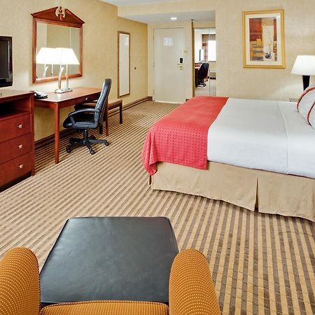 Holiday Inn Allentown Center City Exterior foto