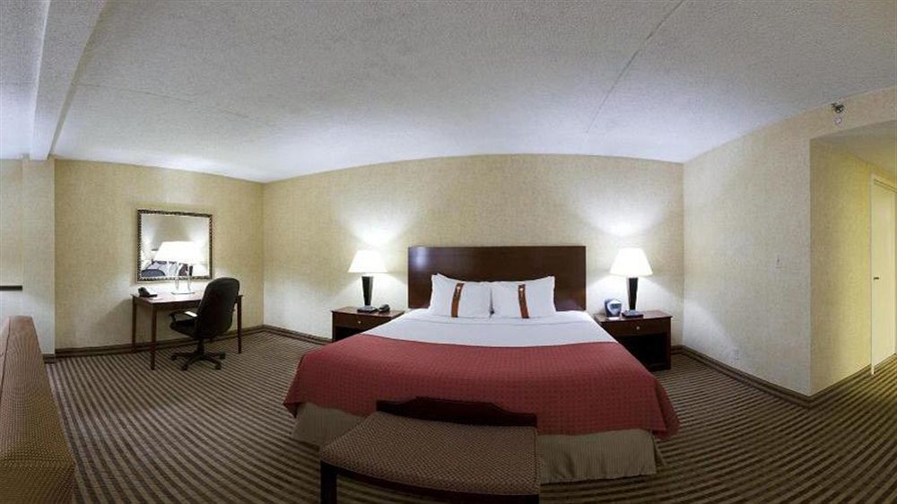 Holiday Inn Allentown Center City Exterior foto