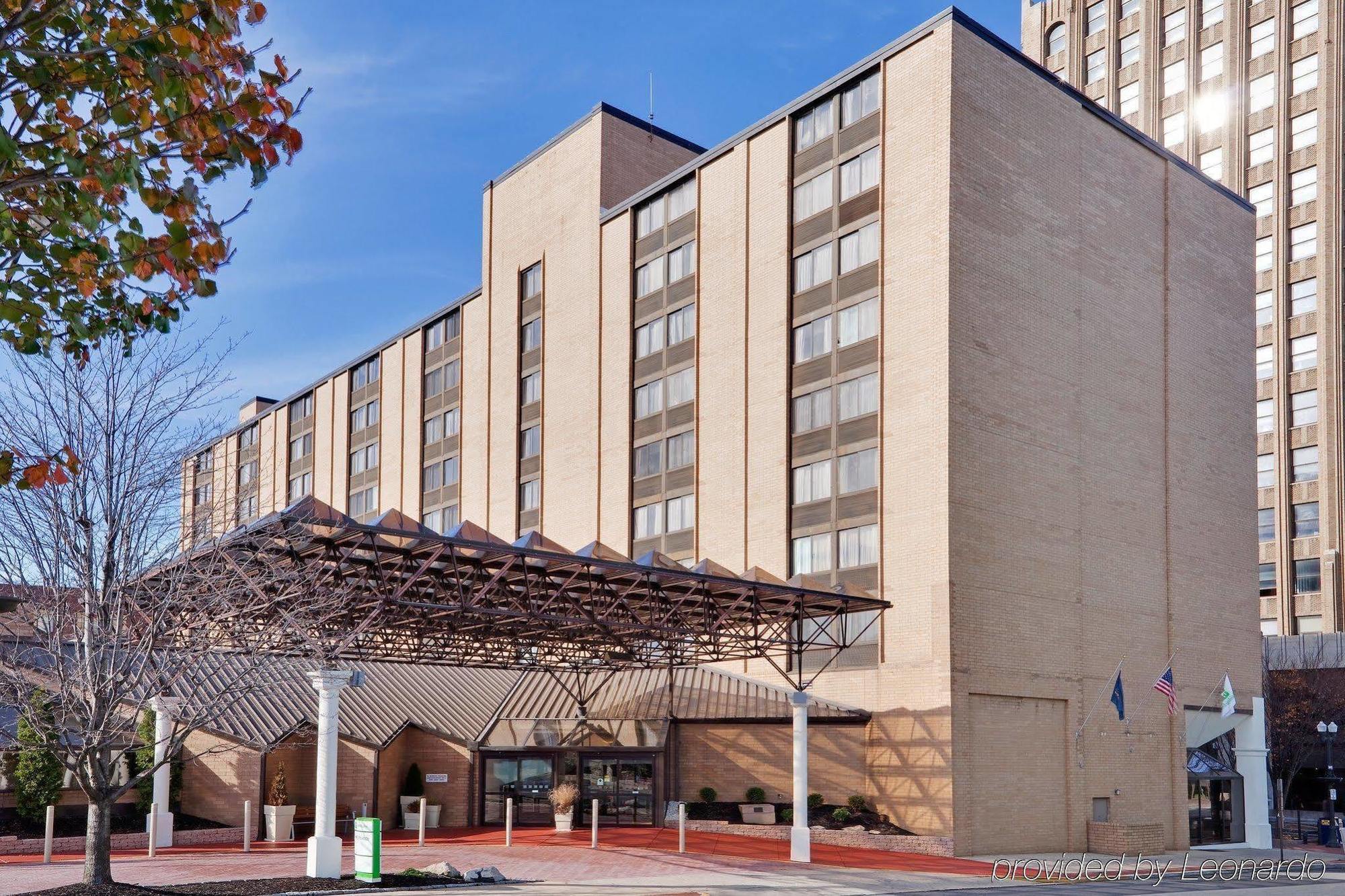 Holiday Inn Allentown Center City Exterior foto